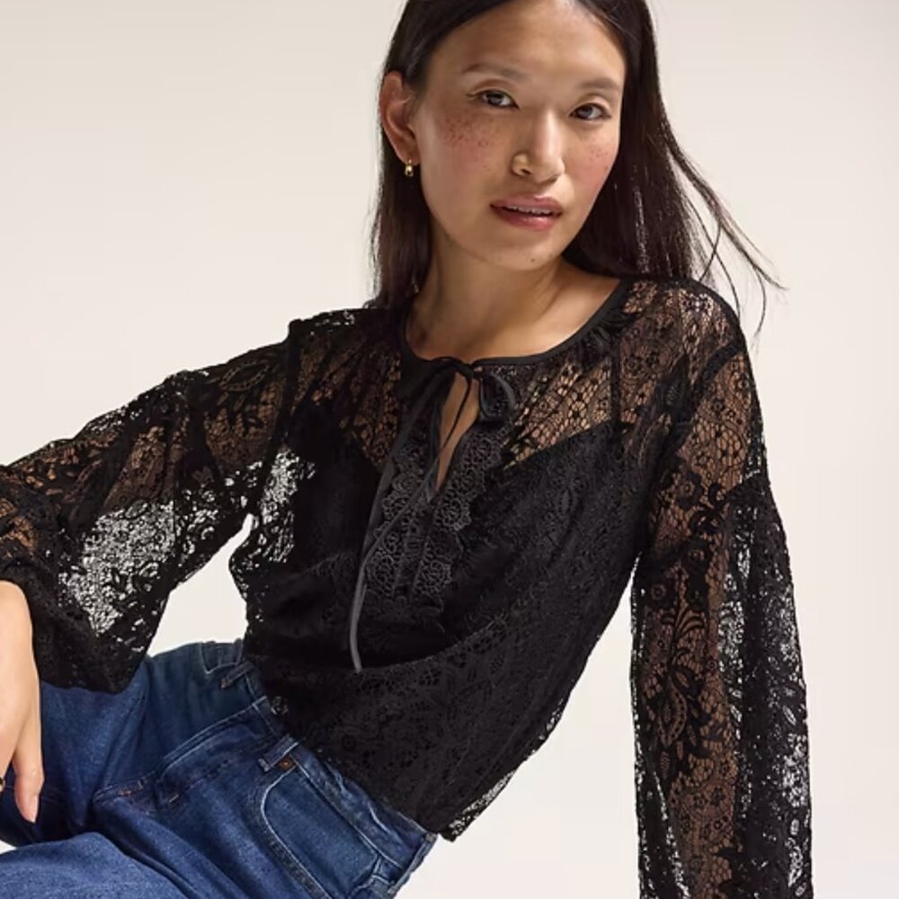 Old Navy x Anna Sui Lace Applique Top XXL